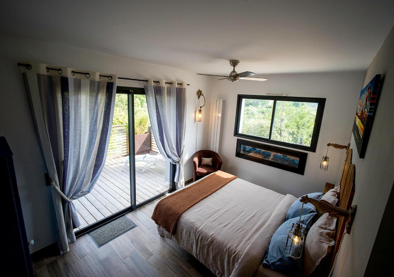 Maison D'Hotes Thym Et Chocolat Generargues Екстериор снимка